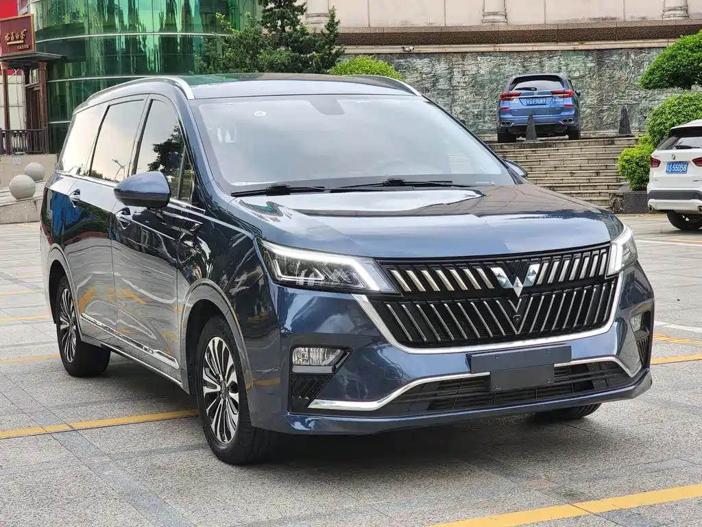 Wuling Jiachen — фото 3