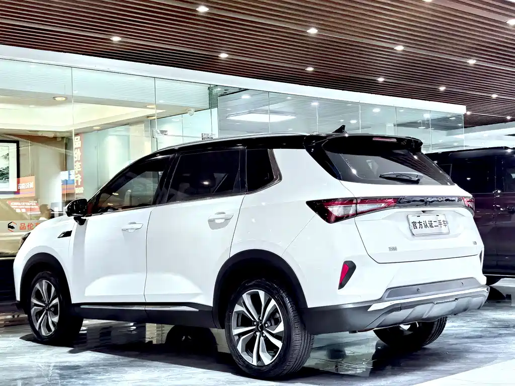 Wuling Xingchen — фото 17