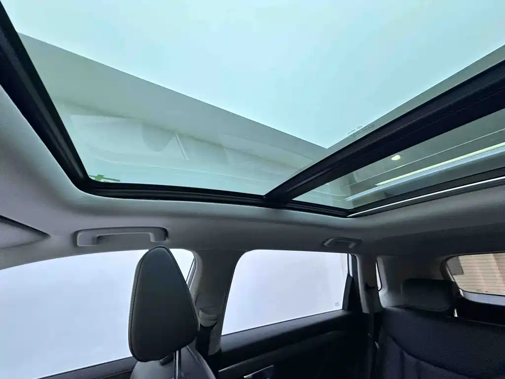 Wuling Xingchen — фото 20