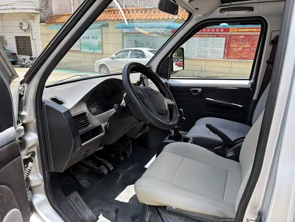 Wuling Rongguang Mini Truck — фото 12