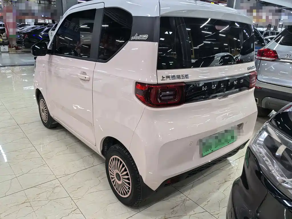 Wuling MINIEV — фото 4