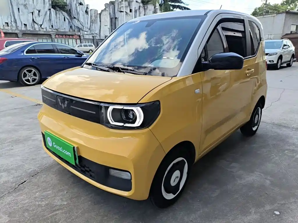 Wuling MINIEV — фото 2