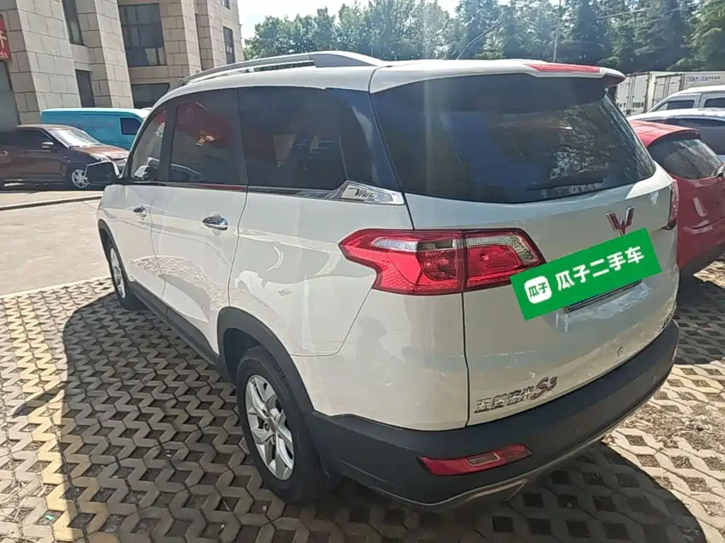 Wuling Hongguang S3 — фото 5