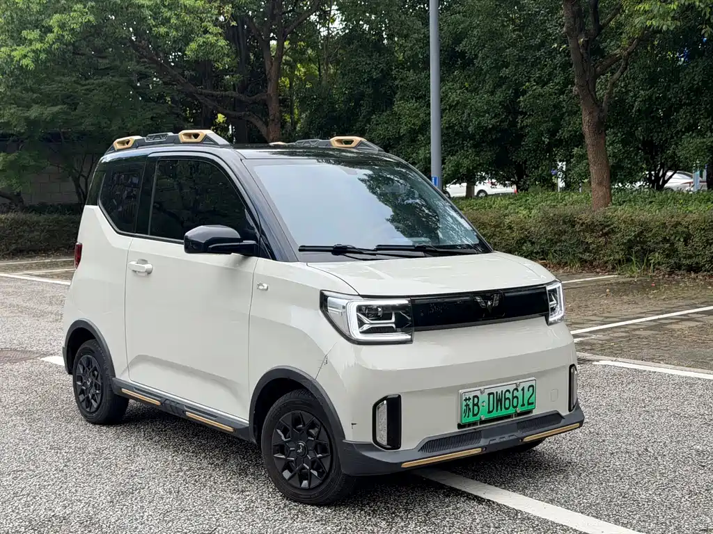 Wuling MINIEV — фото 3