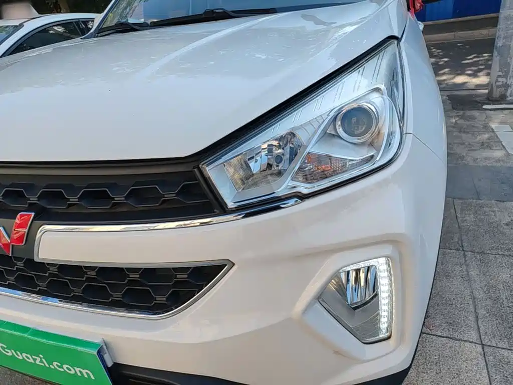 Wuling Hongguang S3 — фото 24