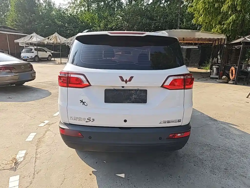 Wuling Hongguang S3 — фото 6
