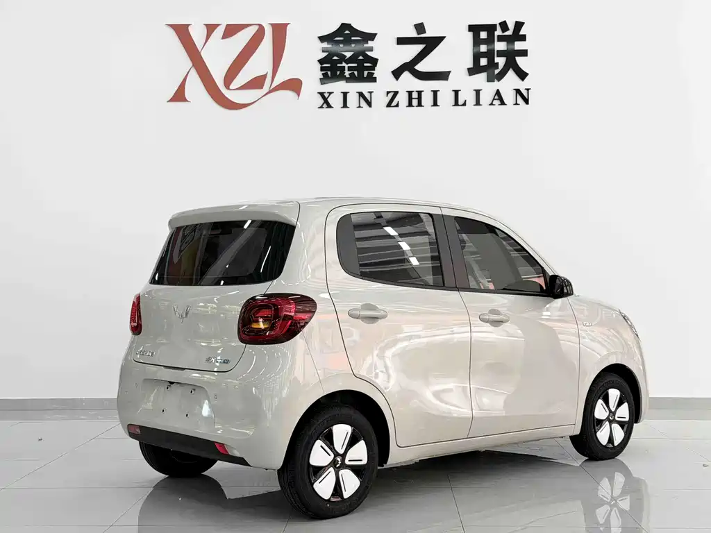 Wuling MINIEV — фото 4