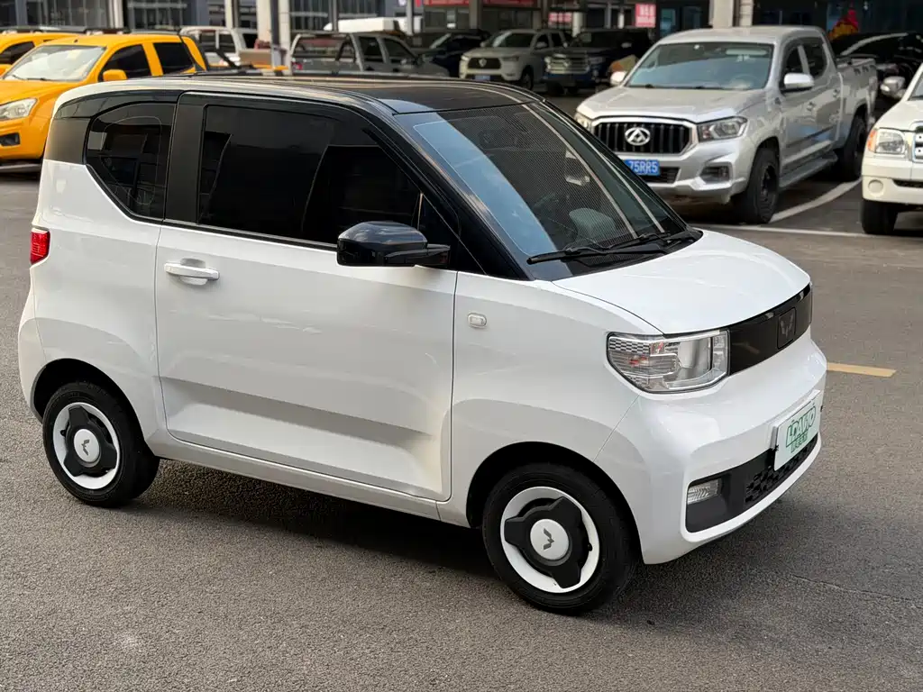 Wuling MINIEV — фото 3