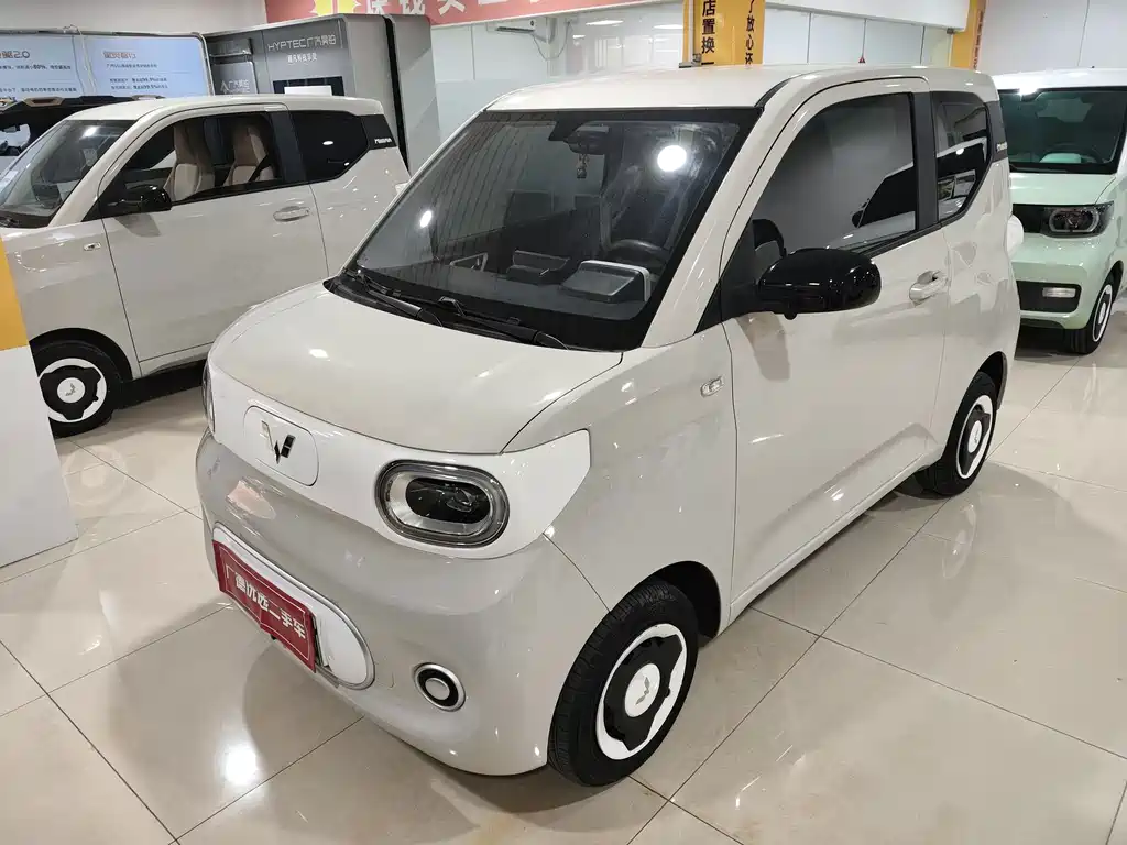 Wuling MINIEV — фото 2