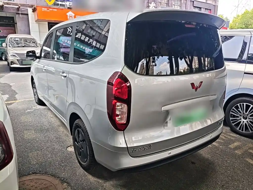 Wuling Hongguang EV — фото 5
