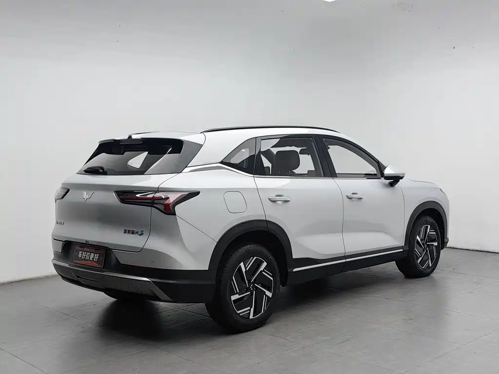 Wuling Xingguang S — фото 2