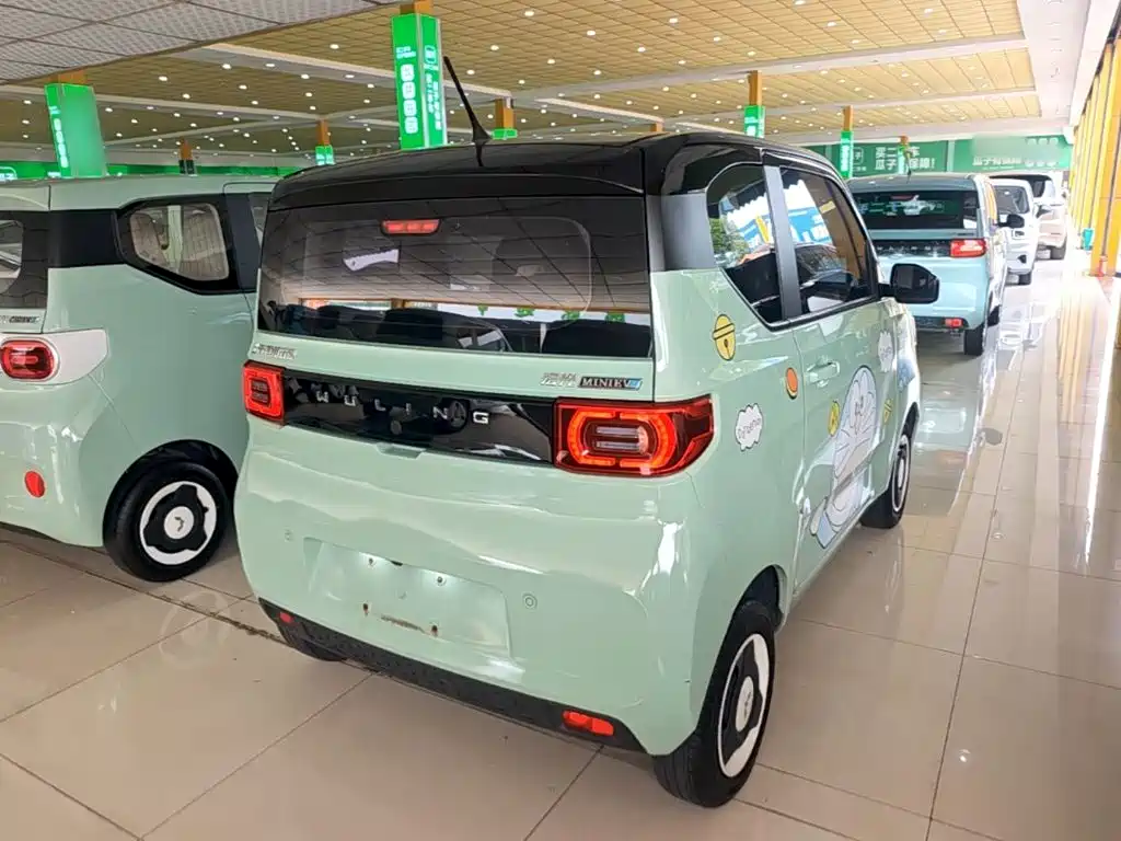Wuling MINIEV — фото 7