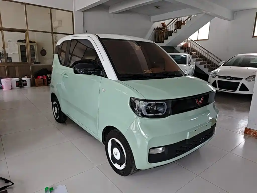 Wuling MINIEV — фото 4