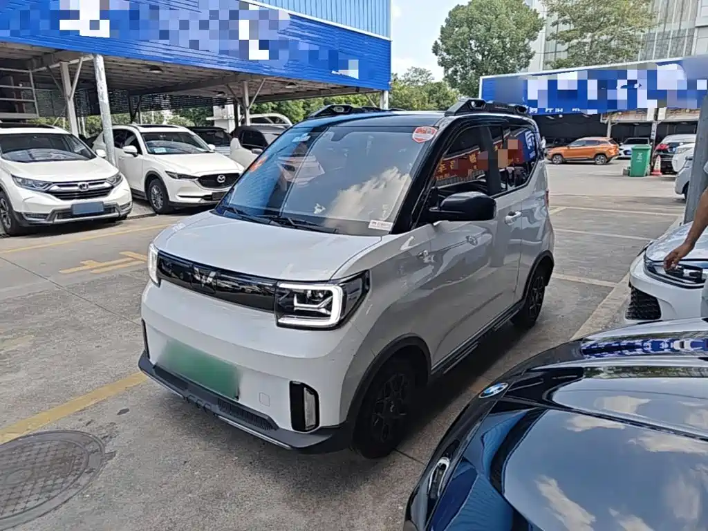 Wuling MINIEV — фото 2