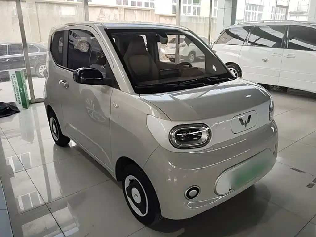 Wuling MINIEV — фото 4