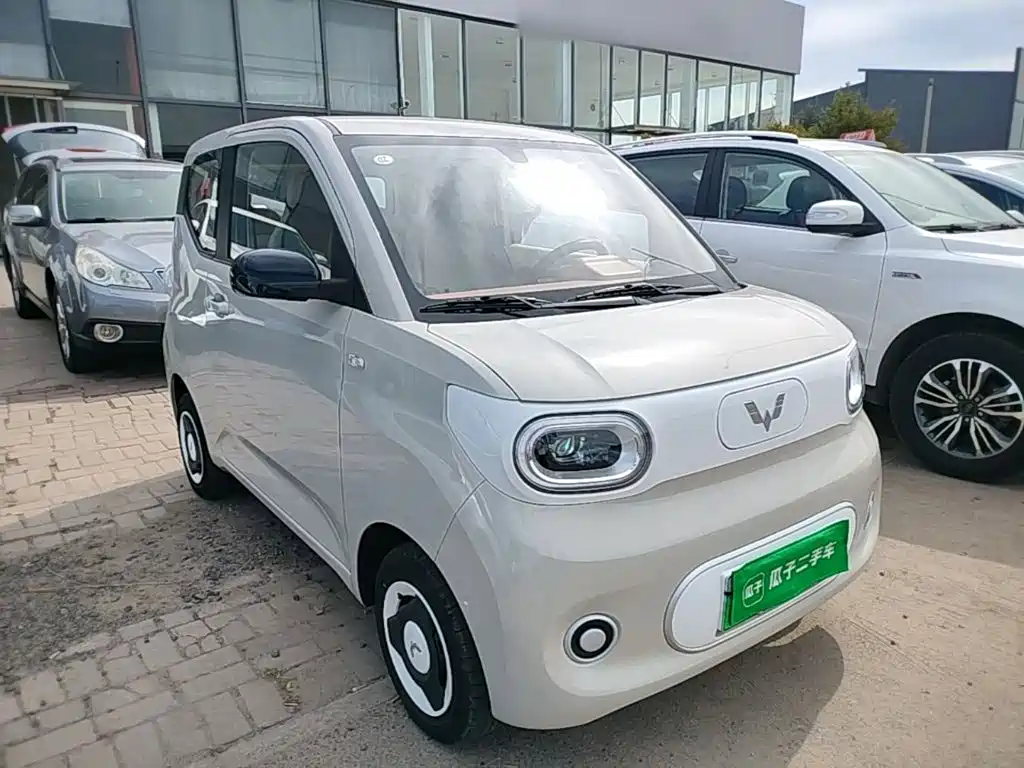 Wuling MINIEV — фото 4