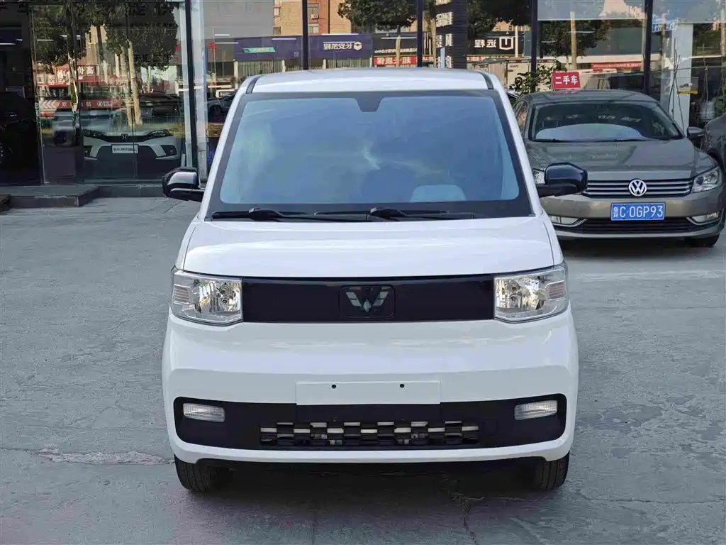 Wuling MINIEV — фото 2