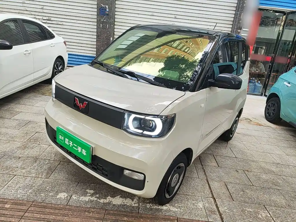Wuling MINIEV — фото 2