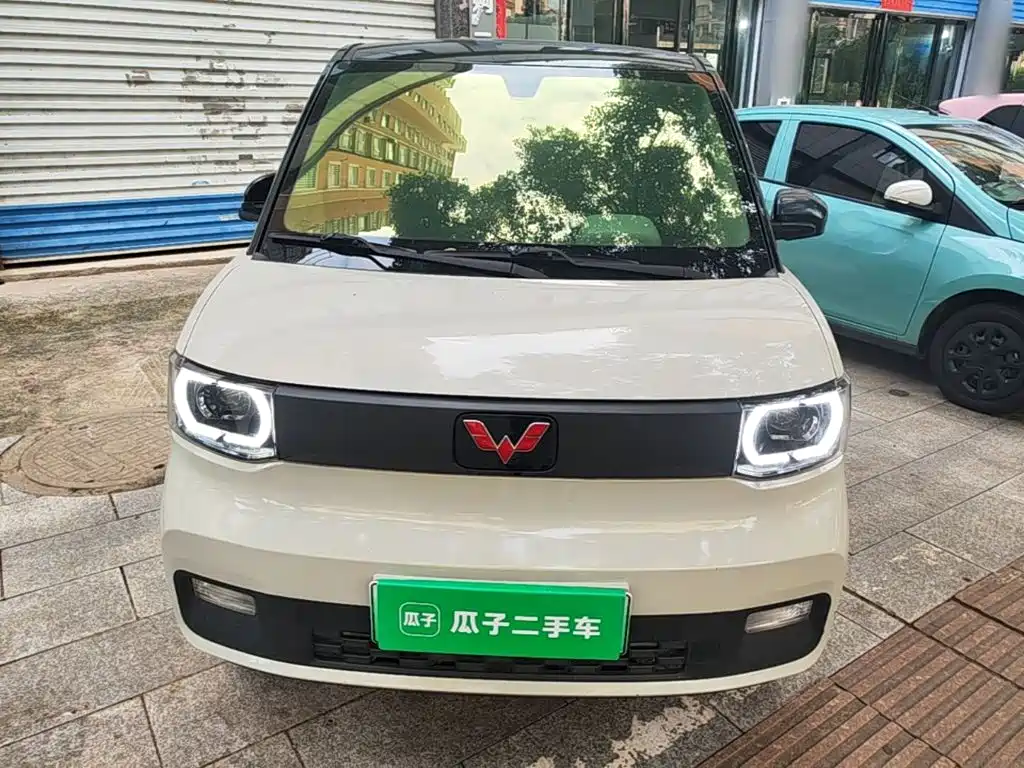 Wuling MINIEV — фото 3