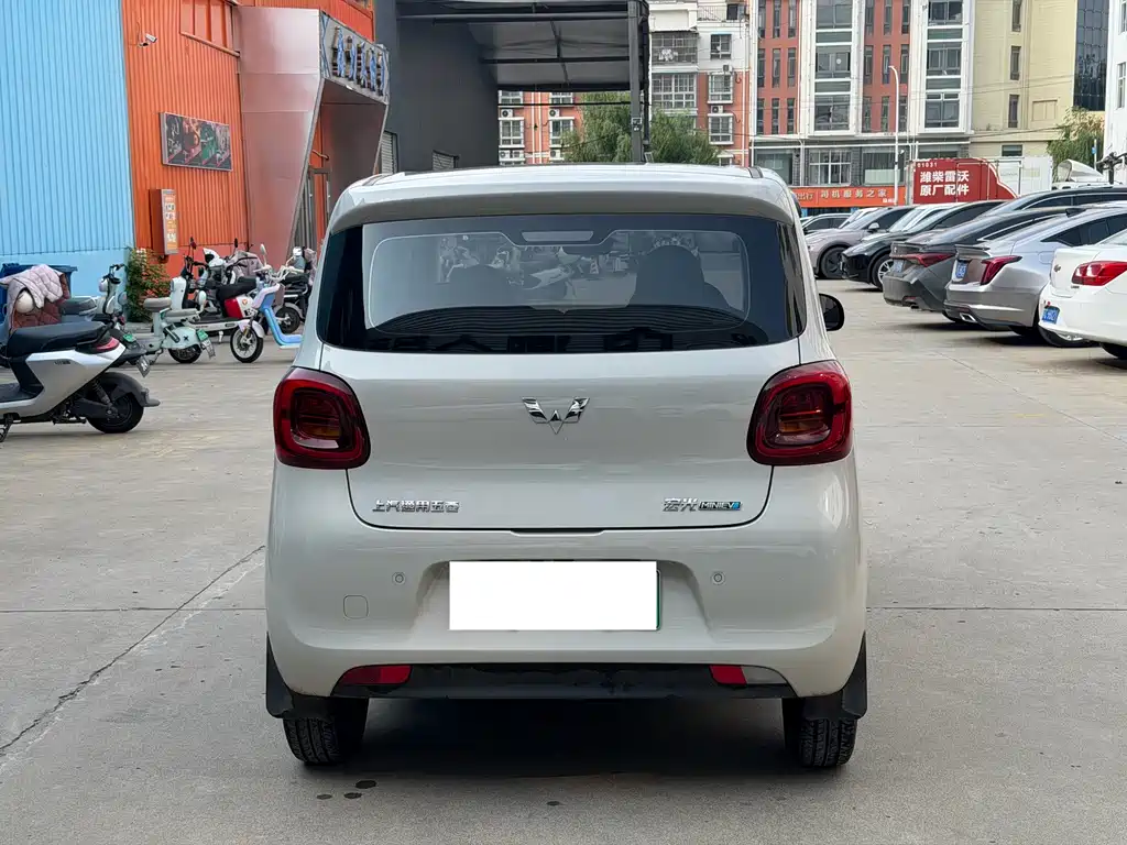 Wuling MINIEV — фото 4