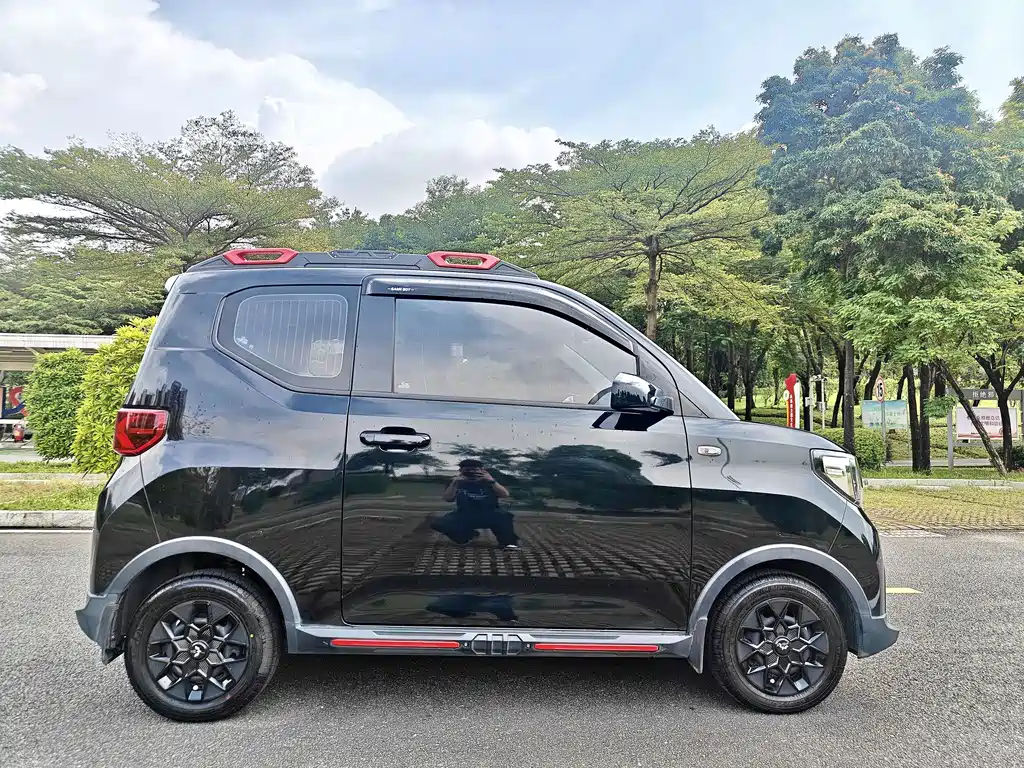 Wuling MINIEV — фото 8