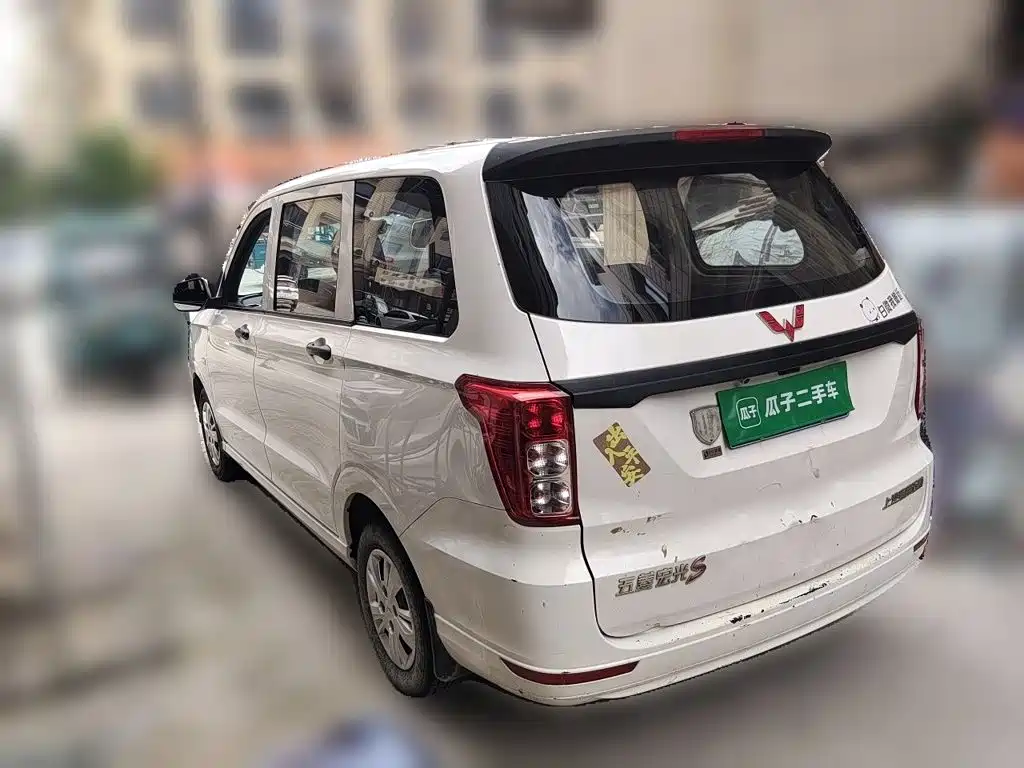 Wuling Hongguang — фото 25
