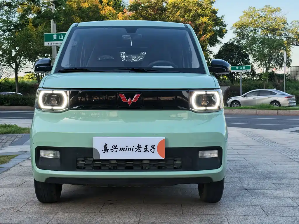 Wuling MINIEV — фото 2