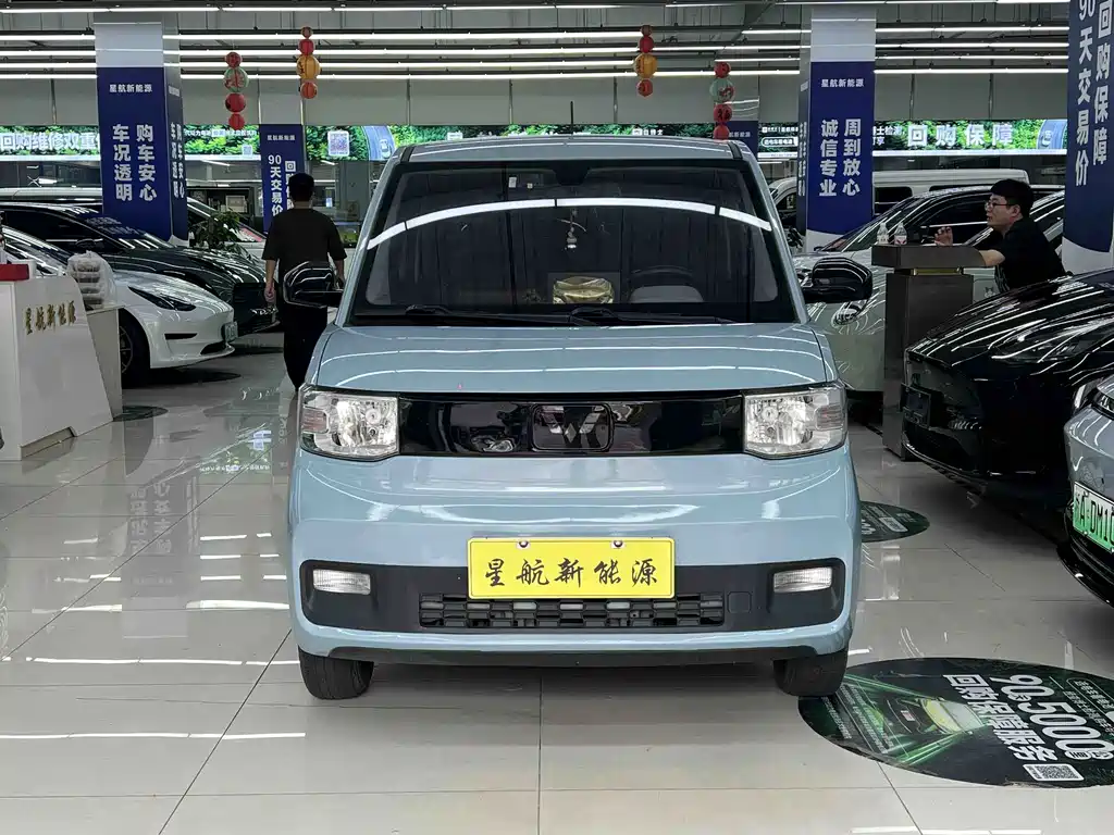 Wuling MINIEV — фото 2