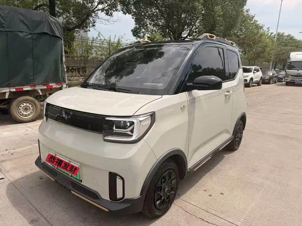 Wuling MINIEV