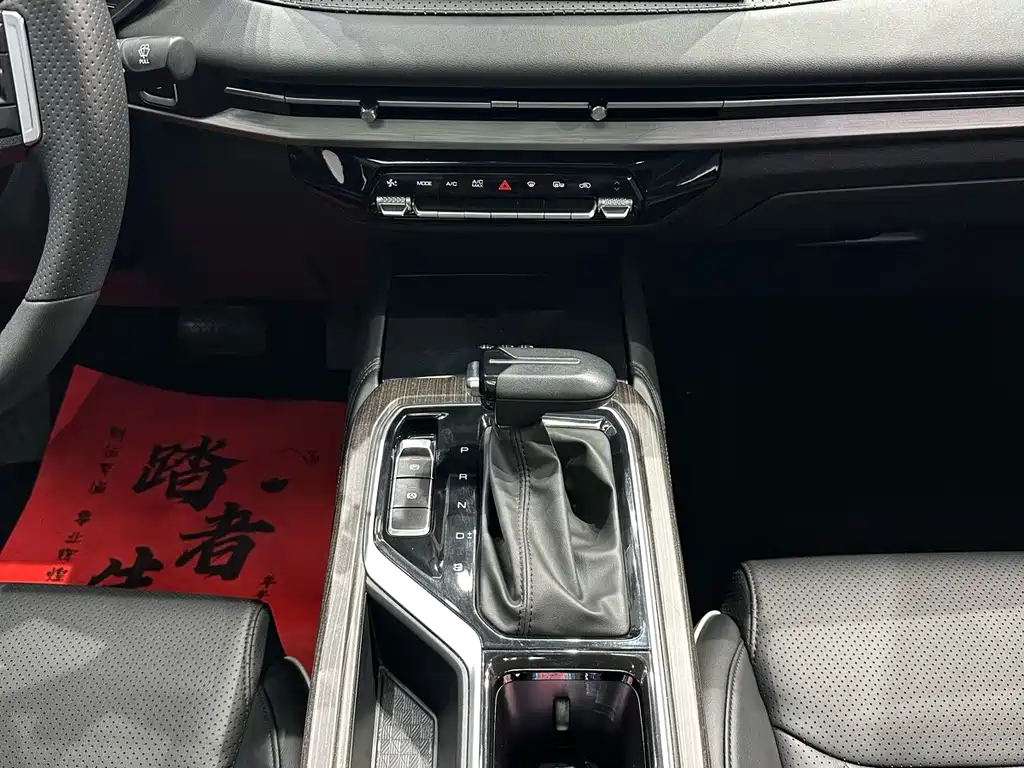 Wuling Jiachen — фото 9