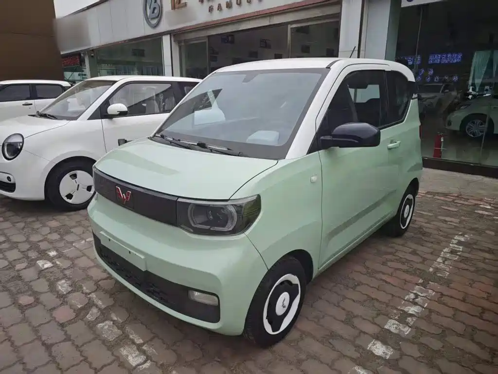 Wuling MINIEV — фото 2