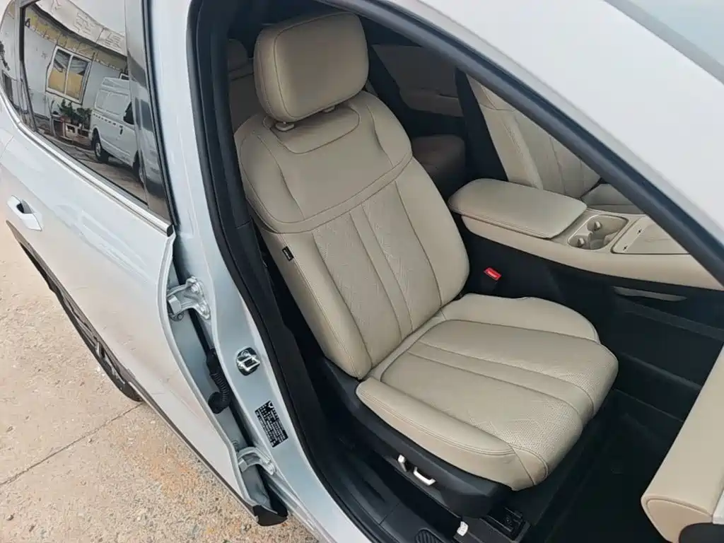 Wuling Xingguang S — фото 25