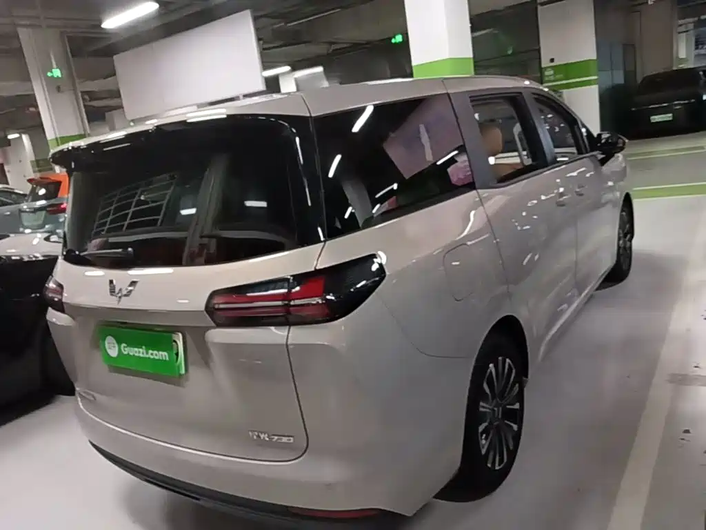 Wuling Xingguang 730 New Energy — фото 7