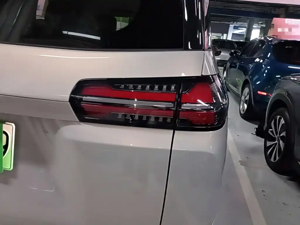 Wuling Xingguang 730 New Energy — фото 8
