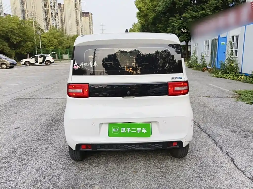 Wuling MINIEV — фото 6