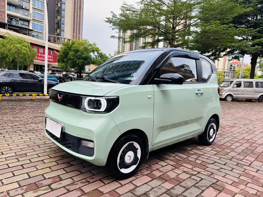 Wuling MINIEV — фото 3