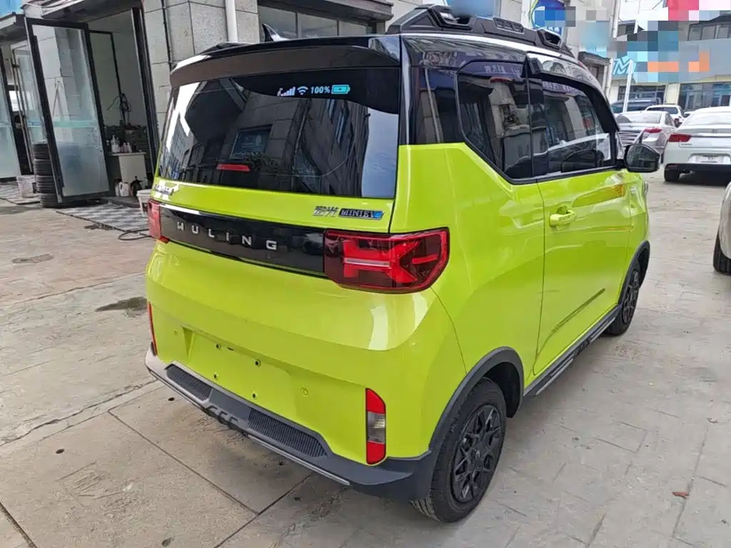 Wuling MINIEV — фото 7
