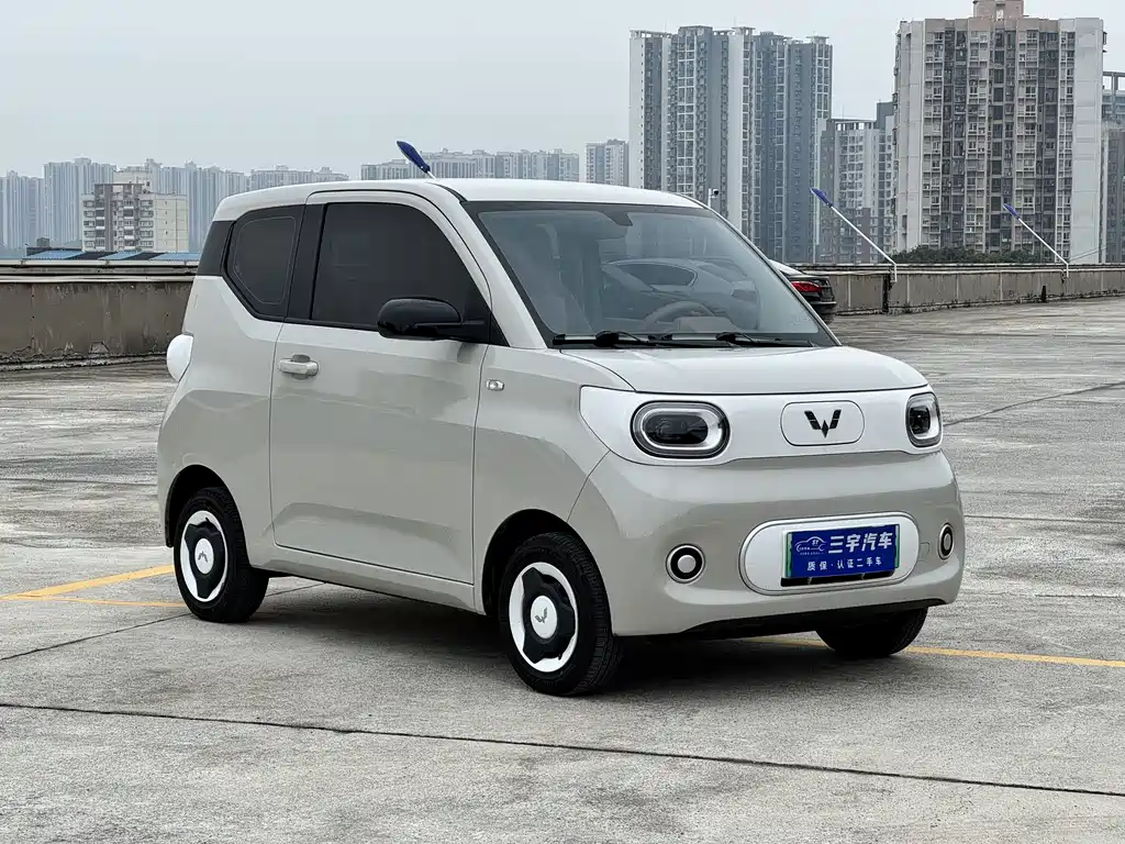 Wuling MINIEV — фото 3