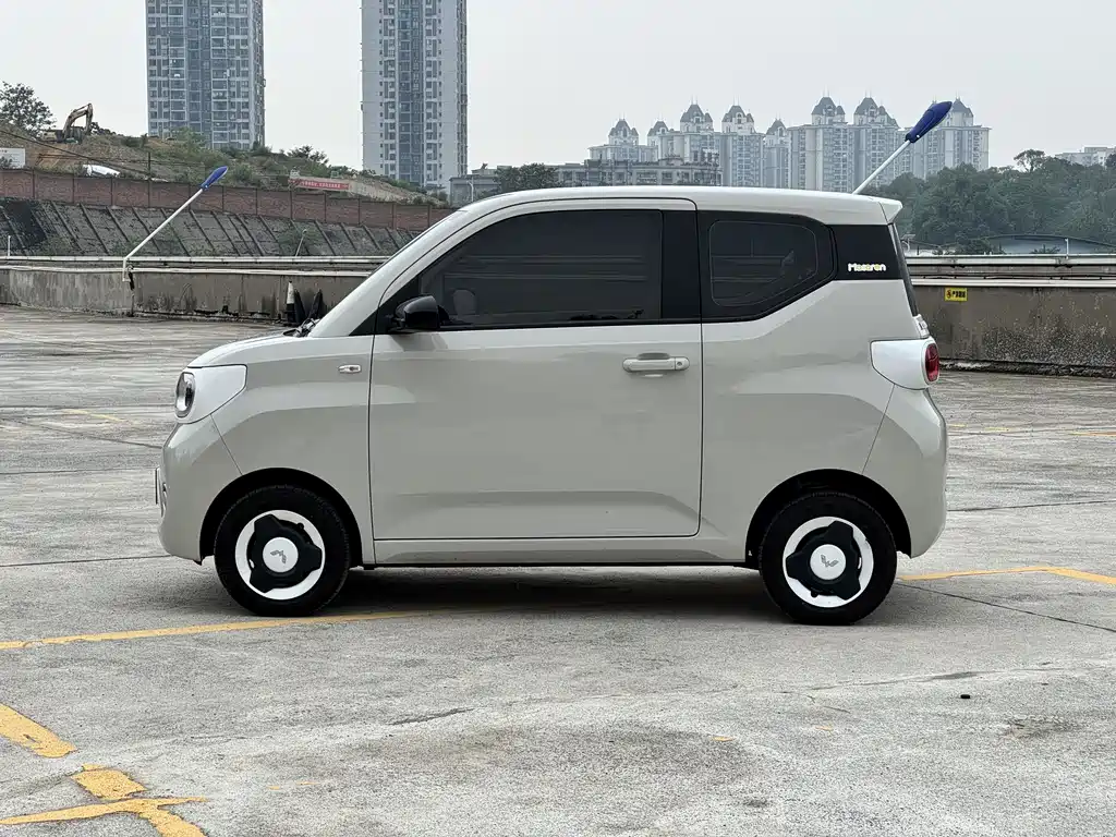Wuling MINIEV — фото 8