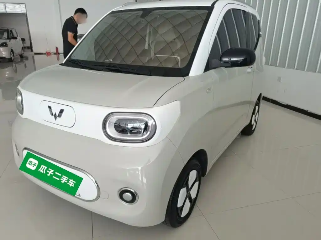 Wuling MINIEV — фото 2