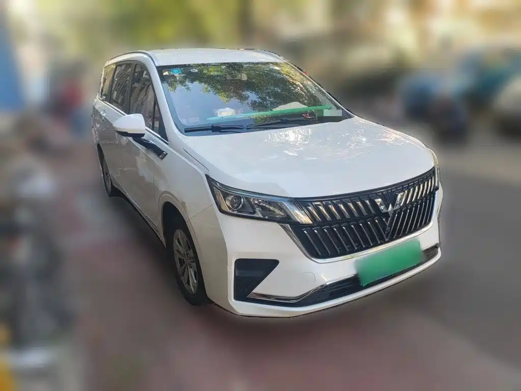 Wuling Jiachen — фото 24