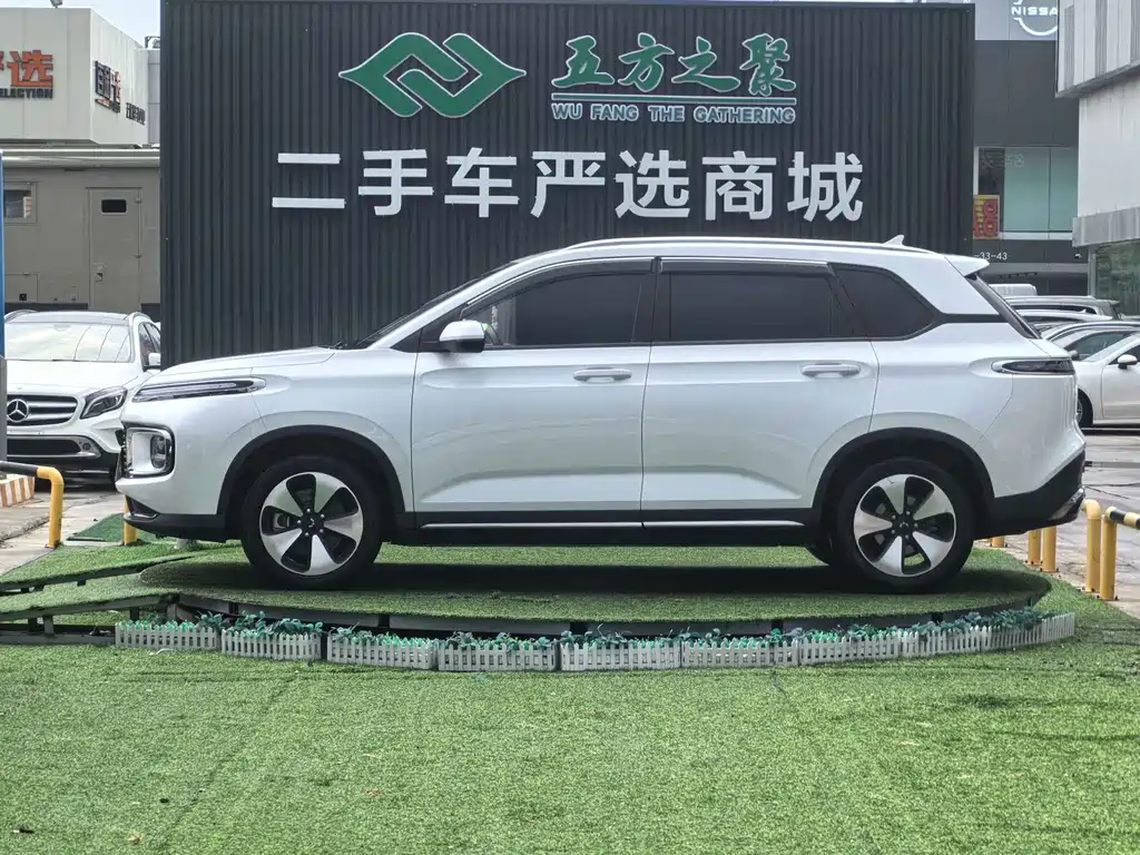 Wuling Xingyun — фото 15