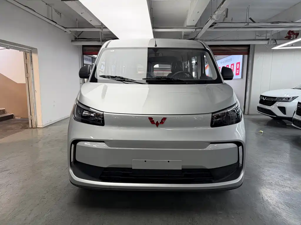 Wuling Yangguang Pro — фото 2