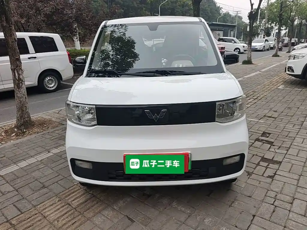 Wuling MINIEV — фото 3