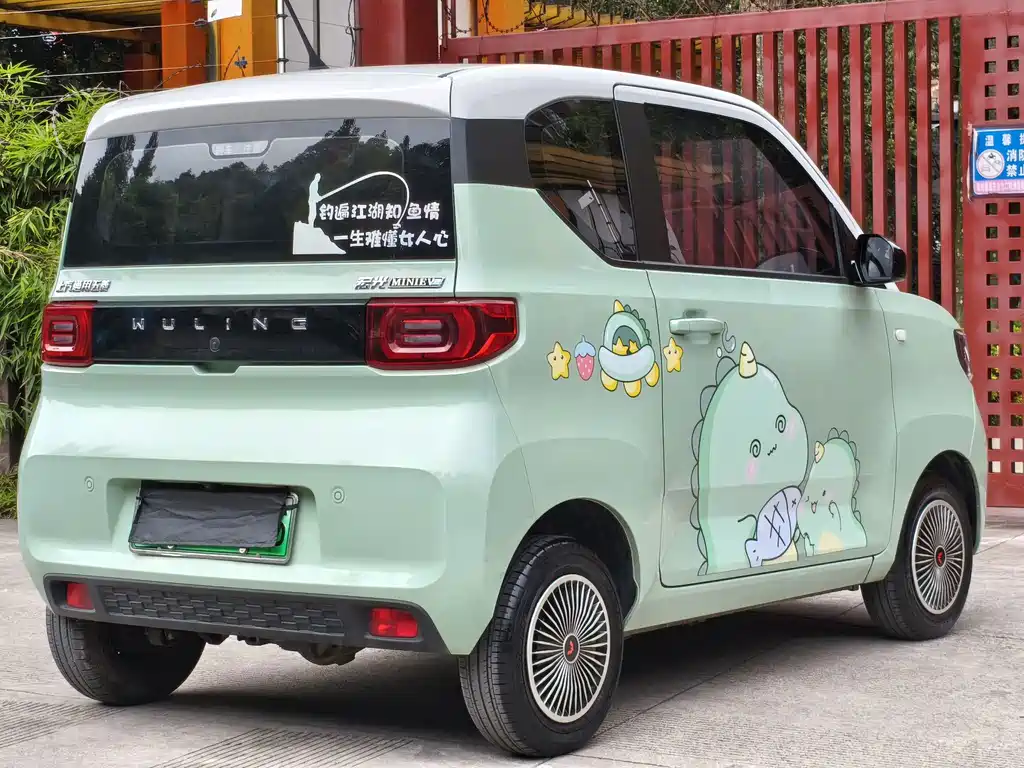 Wuling MINIEV — фото 6