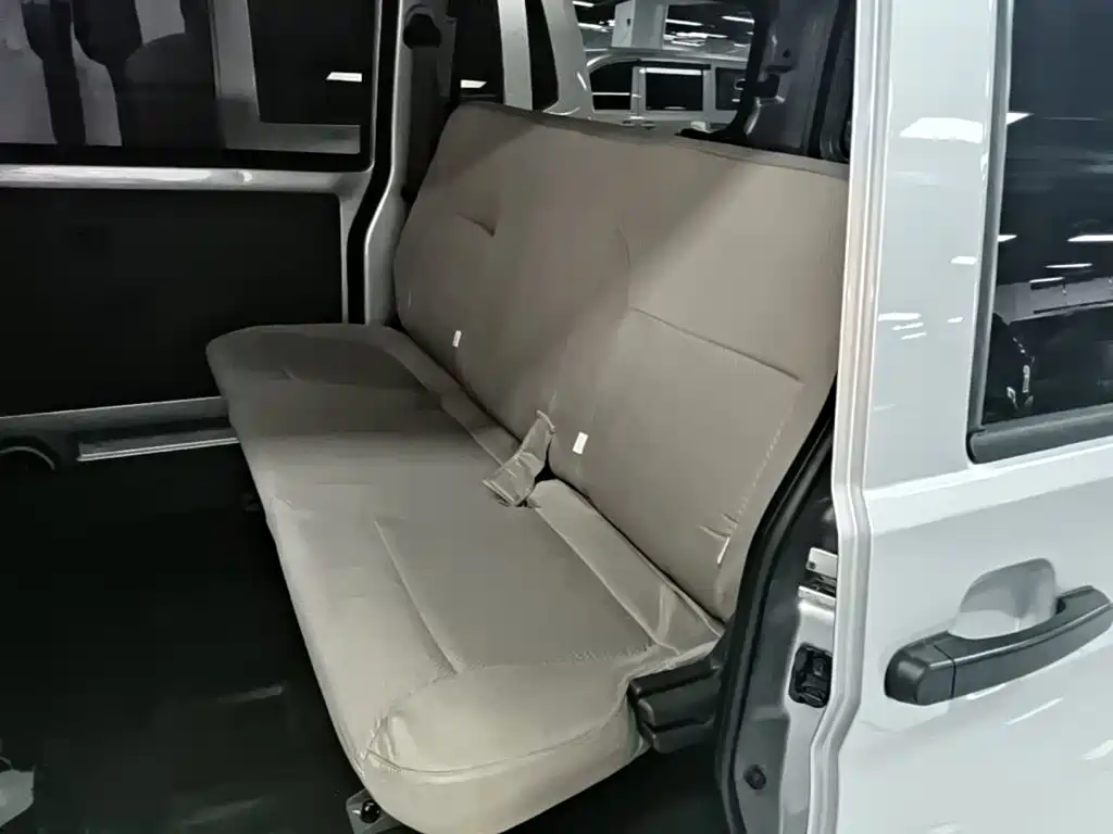 Wuling Rongguang S — фото 17