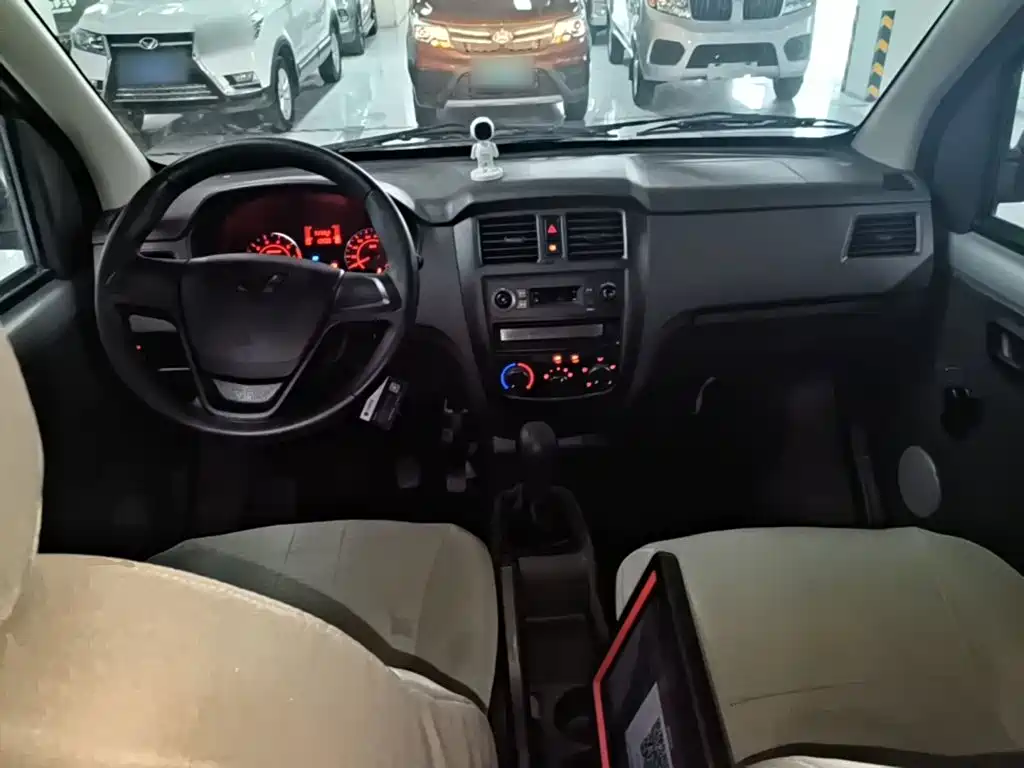 Wuling Rongguang S — фото 10