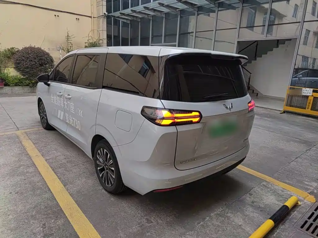 Wuling Xingguang 730 New Energy — фото 23