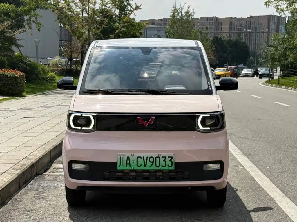 Wuling MINIEV — фото 2