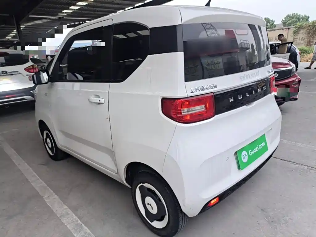 Wuling MINIEV — фото 5